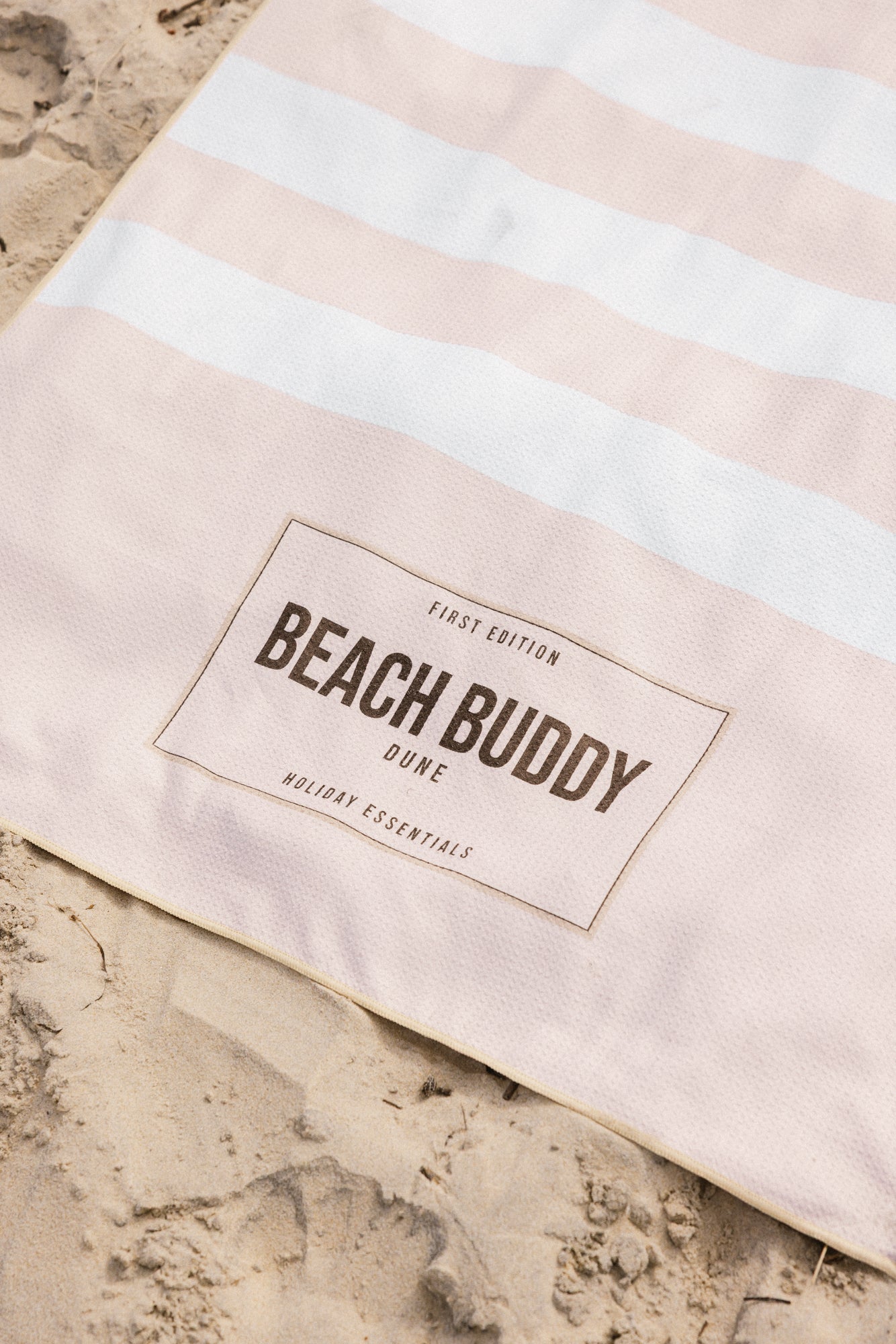 Dune - Magnetic Sand Free Beach Towel